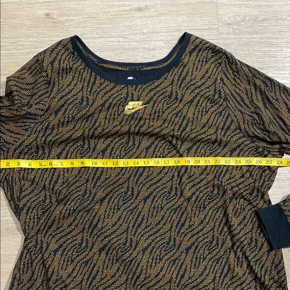 Nike Tee Long Sleeve 3X Gold Print Black Star Animal Print Cotton Oversized - Picture 10 of 15